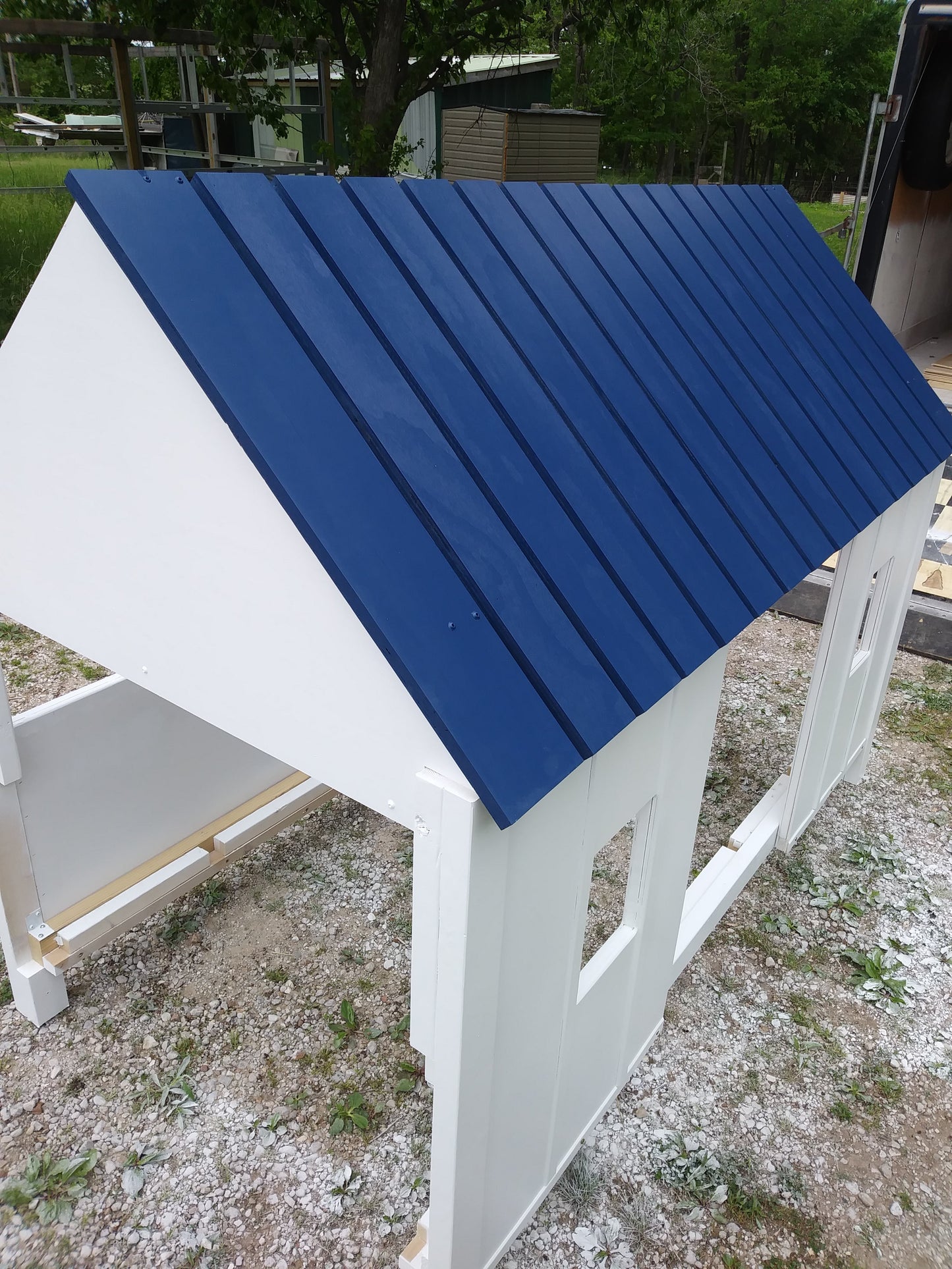 Bespoke Nautical Guest Twin Bed: High-Capacity Artisan Family Suite Bed